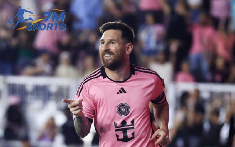 Messi nổi danh với các hợp đồng bóng đá có giá trị cao